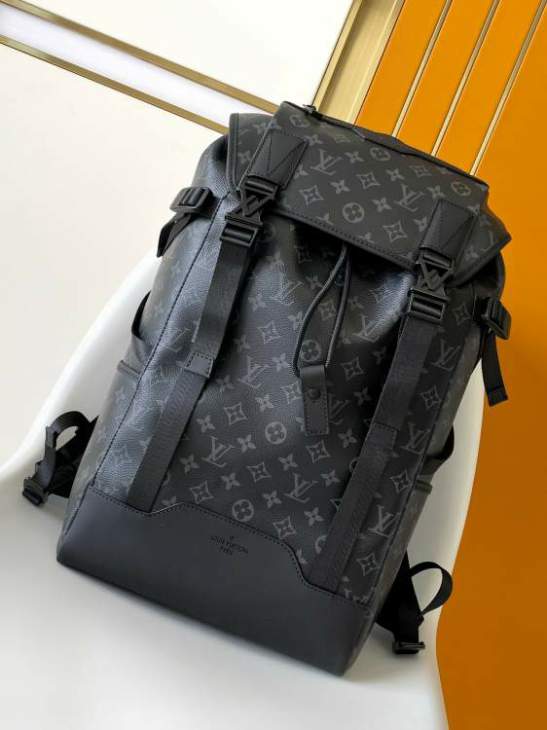 Picture of Louis Vuitton Mens Bags _SKUfw189468866fw